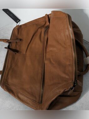 NWT! Liebeskind KaylaA Light Cognac Leather Bag